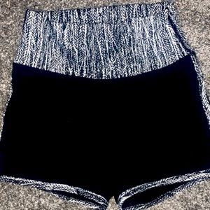 Buffbunny Jacquard shorts
